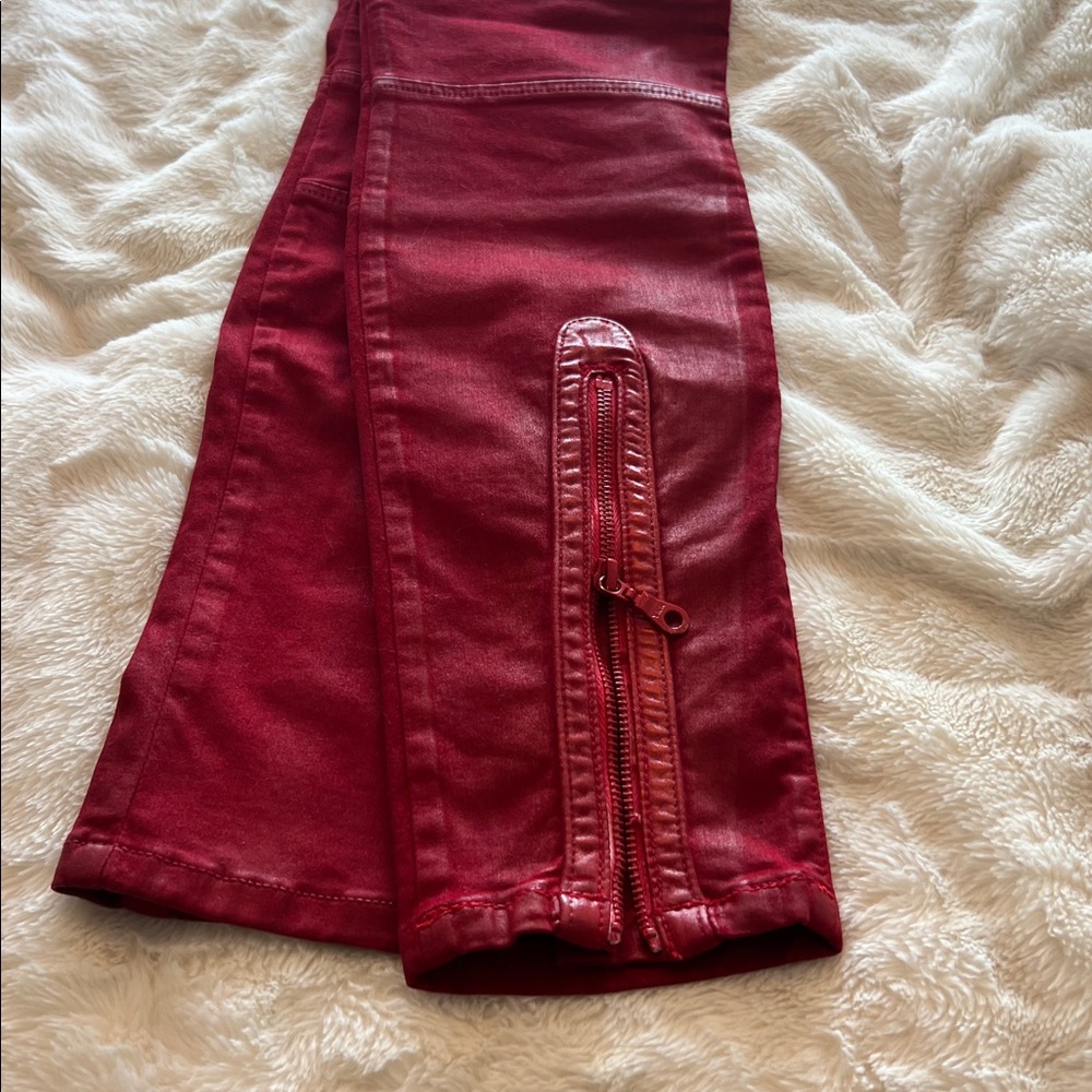 Robins Jeans Red Moto w zipper - Picture 4 of 4